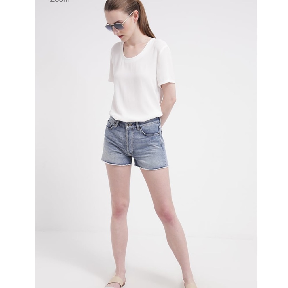 GANT rugger high rise light wash denim shorts